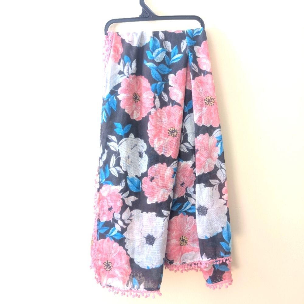 Aeropostale Floral Scarf Boho Cottagecore